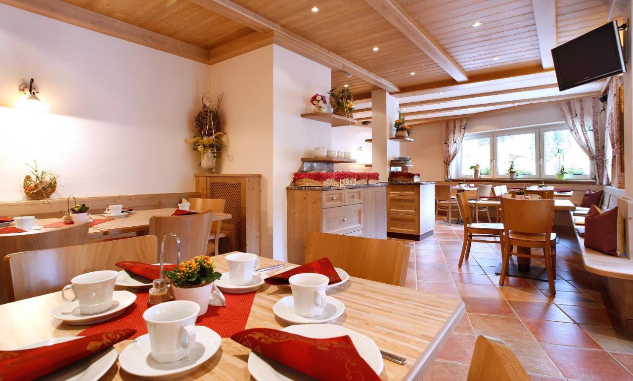 Hotel Valpudra Selva di Val Gardena Exterior photo