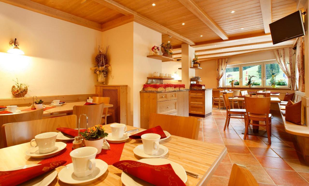 Hotel Valpudra Selva di Val Gardena Exterior photo